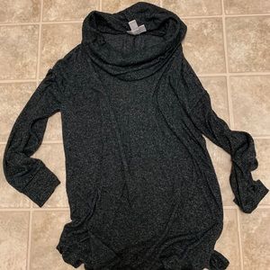 Maternity sweatshirt